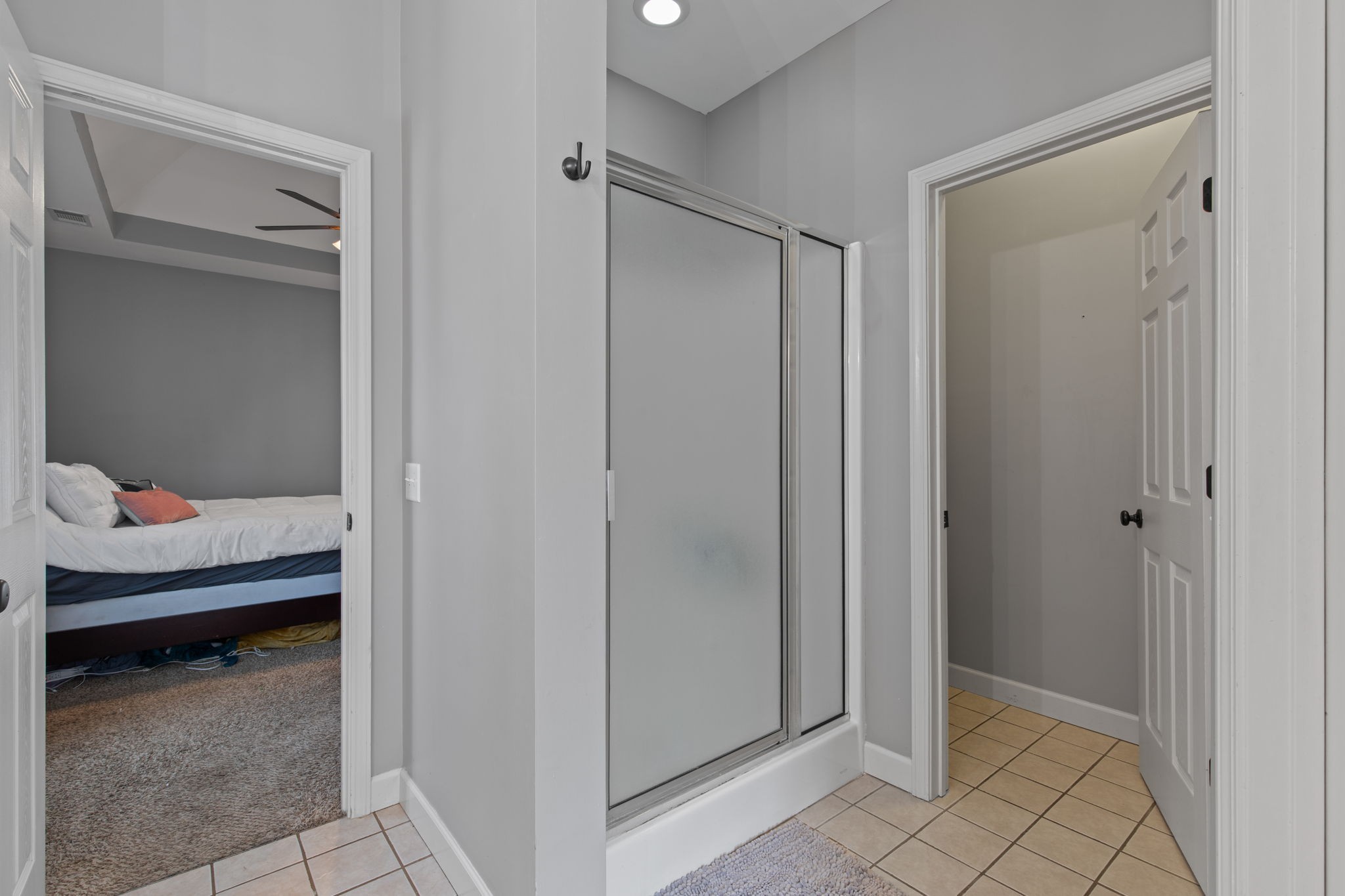 1008 Rhett Place Lebanon, TN 37087 - Photo 16 of 35 a view of a room that has a bench in it