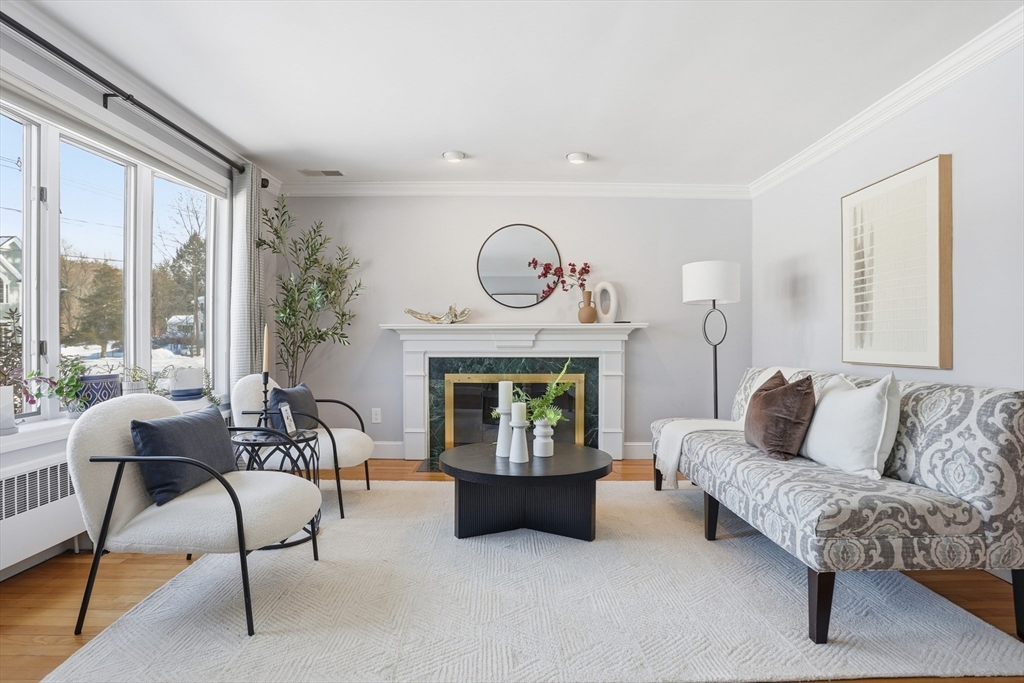 1 Hillcrest Road Bedford, MA 01730 - Photo 8 of 32