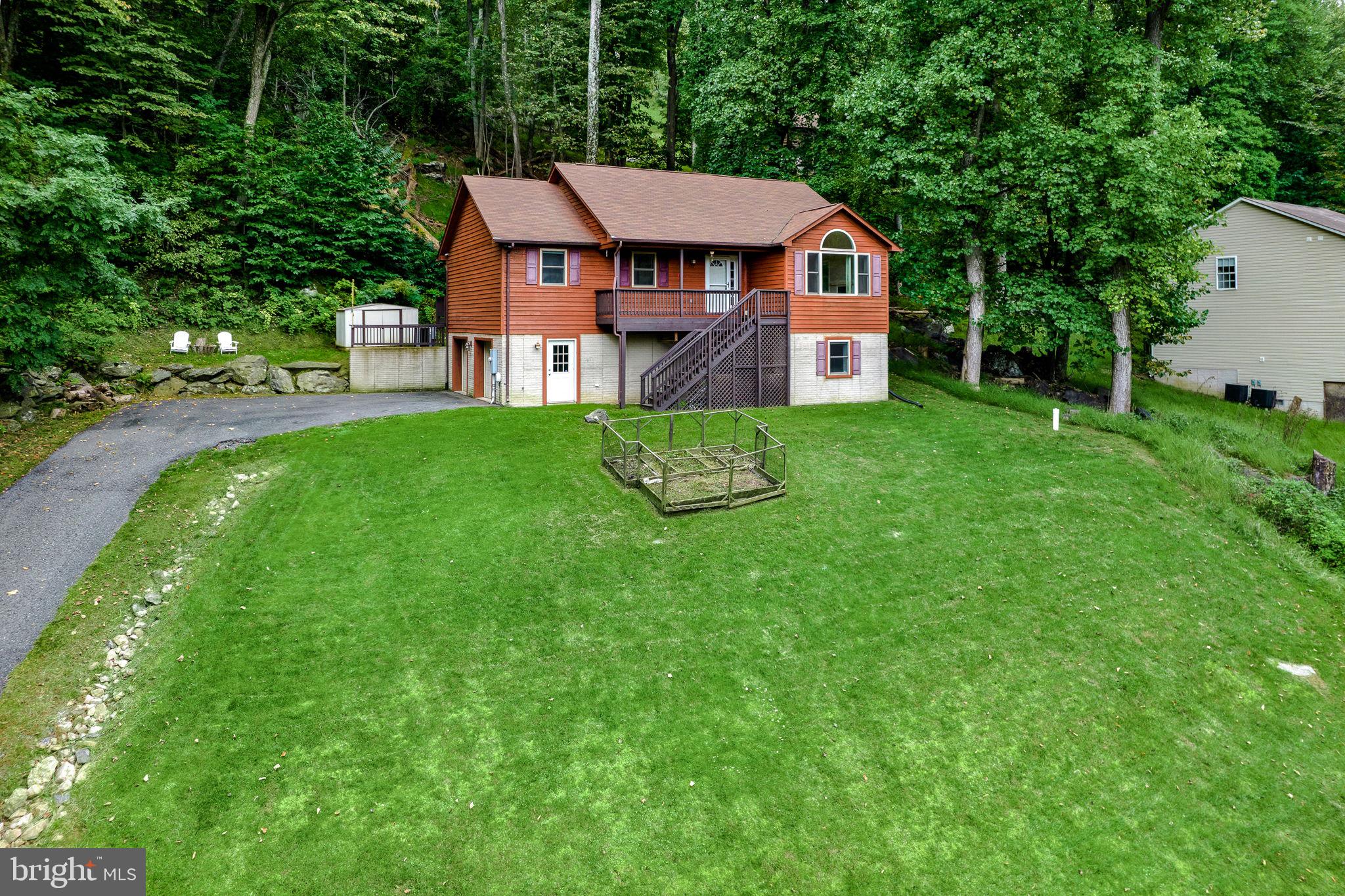 502 Split Rail Road Front Royal, VA 22630 - Photo 3 of 44