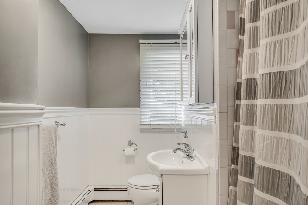 40 Brownlea Road Framingham, MA 01701 - Photo 13 of 16 Gallery Image 13