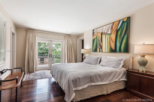 $2,450,000 | 751 North Greenway Drive, Coral Gables, FL 33134