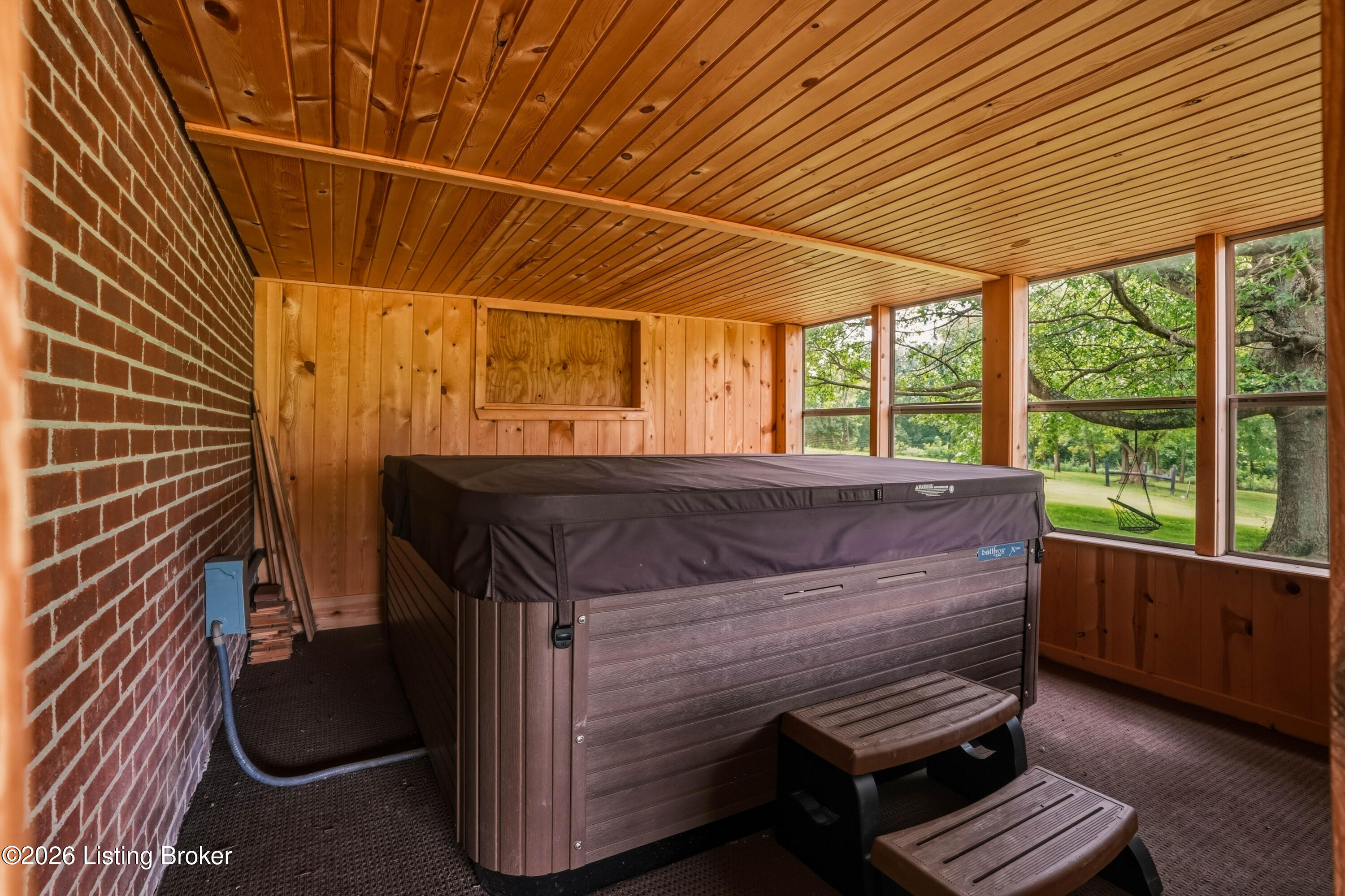 2714 Pea Ridge Road Waddy, KY 40076 - Photo 27 of 72 23_Sunroom_Hot_Tub