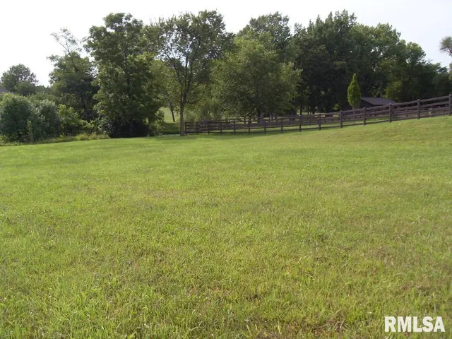 $65,000 | 1830 Kern Road, Washington, IL 61571