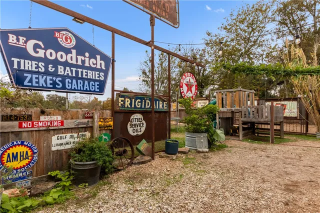 $459,000 | 402 Magnolia, Gause, TX 77857