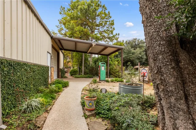 $459,000 | 402 Magnolia, Gause, TX 77857