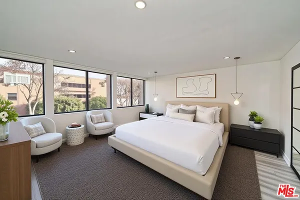 $5,995 | 137 South Maple Drive, Unit 102, Beverly Hills, CA 90212