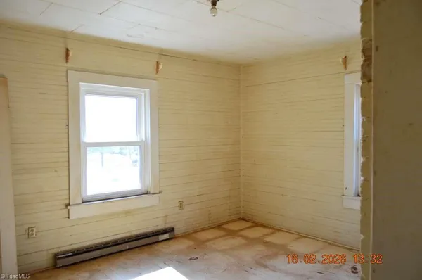 $155,000 | 7716 Summerfield Road, Summerfield, NC 27358