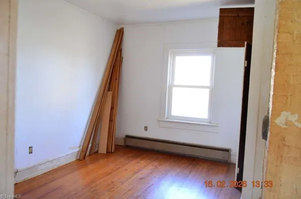 $155,000 | 7716 Summerfield Road, Summerfield, NC 27358