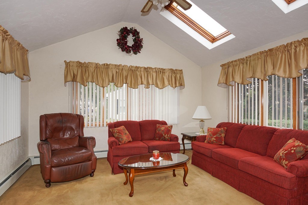24 Wadsworth Road Arlington, MA 02476 - Photo 3 of 25