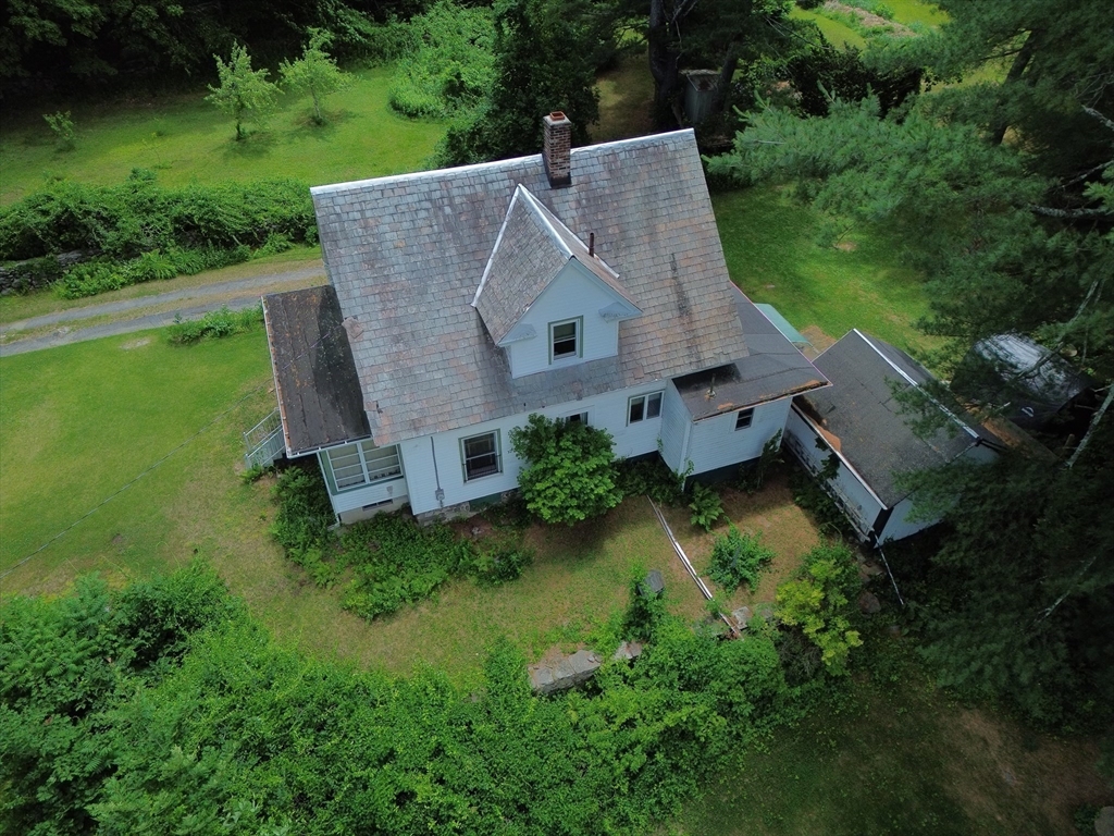 30 Whittemore Road Sturbridge, MA 01566 - Photo 3 of 12
