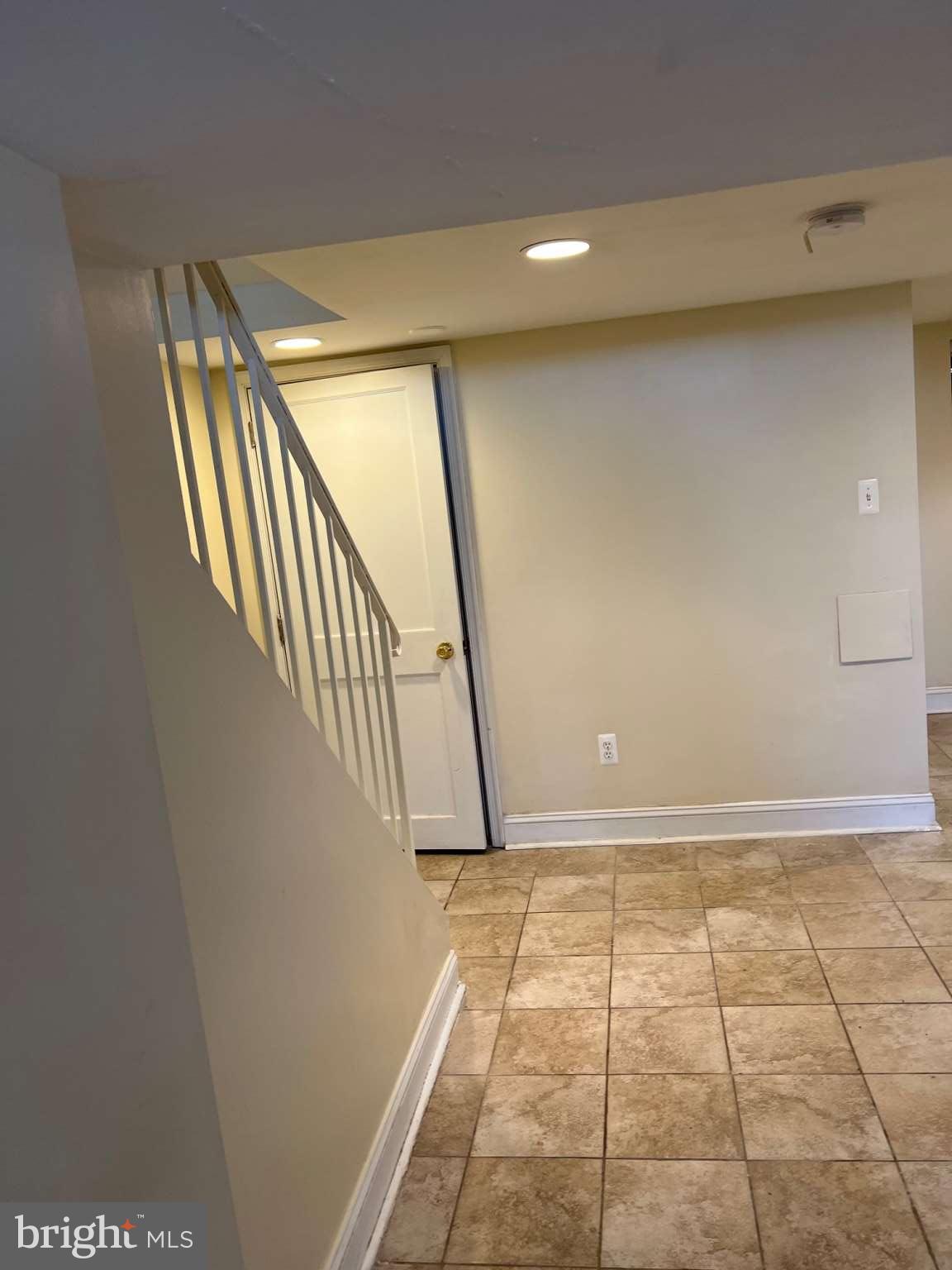 7513 Berkshire Road Baltimore, MD 21224 - Photo 8 of 24 Gallery Image 8