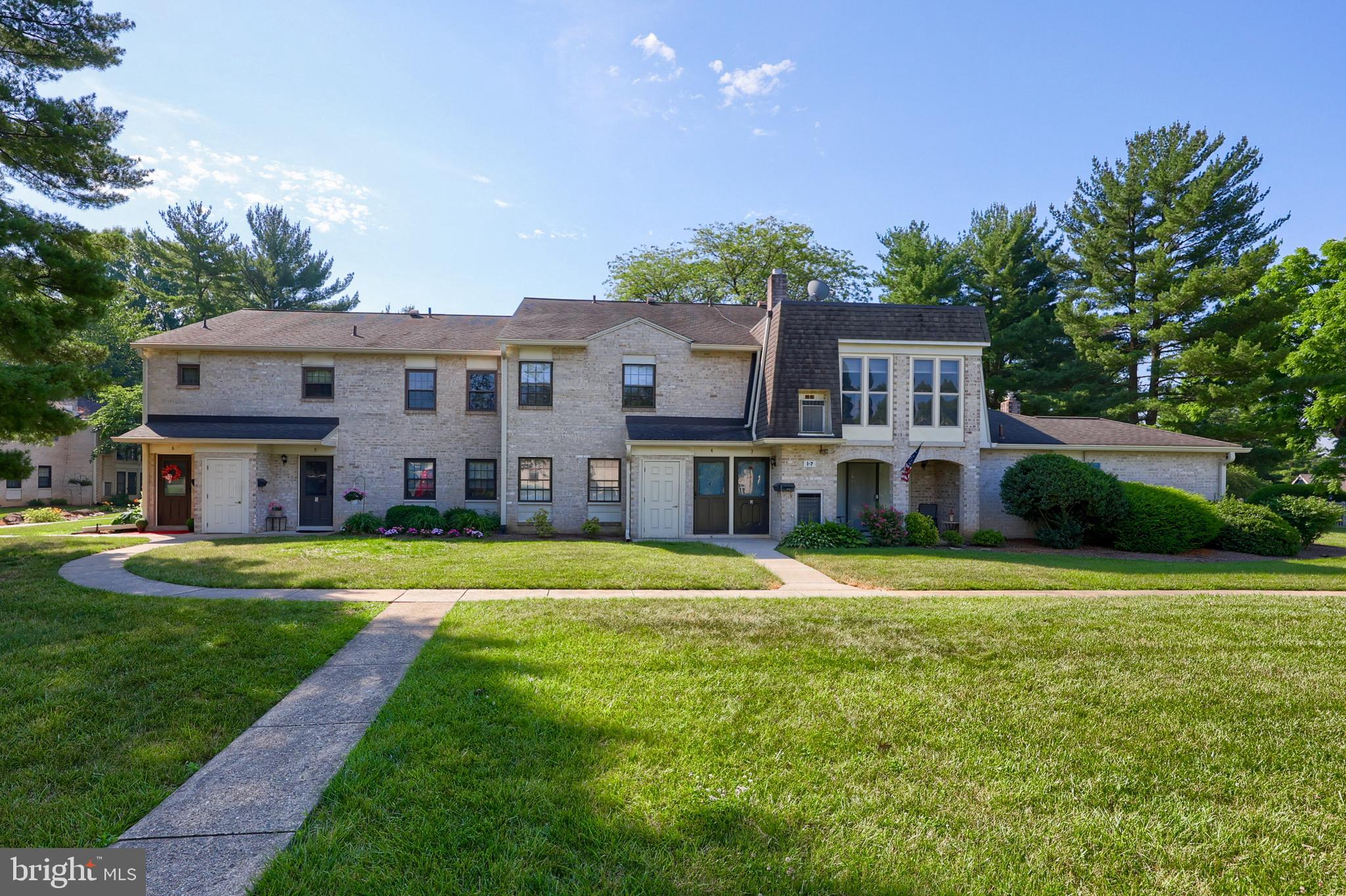 4 Valleybrook Drive Lancaster, PA 17601 - Photo 3 of 27 Building View