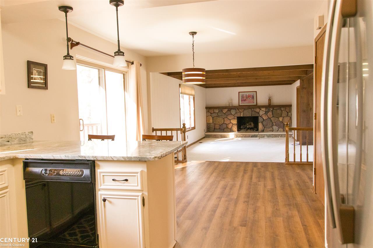 655 Birch Tree Court Rochester Hills, MI 48306 - Photo 17 of 60