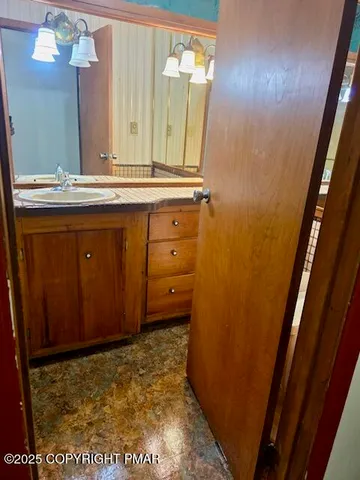 $224,900 | 355 Tower Road, Albrightsville, PA 18210