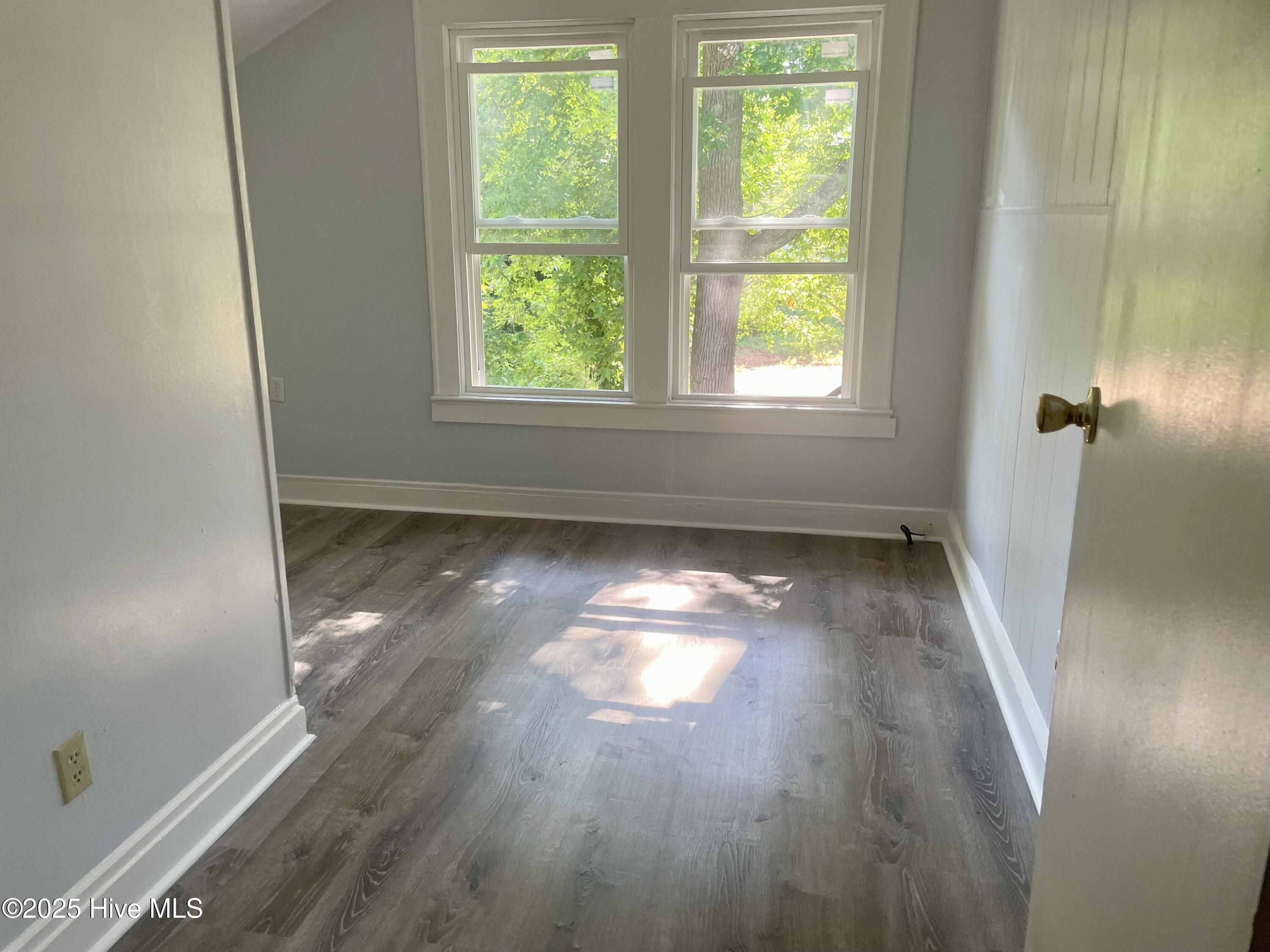 217 Robinson Street, Unit C Rockingham, NC 28379 - Photo 3 of 5 Gallery Image 3