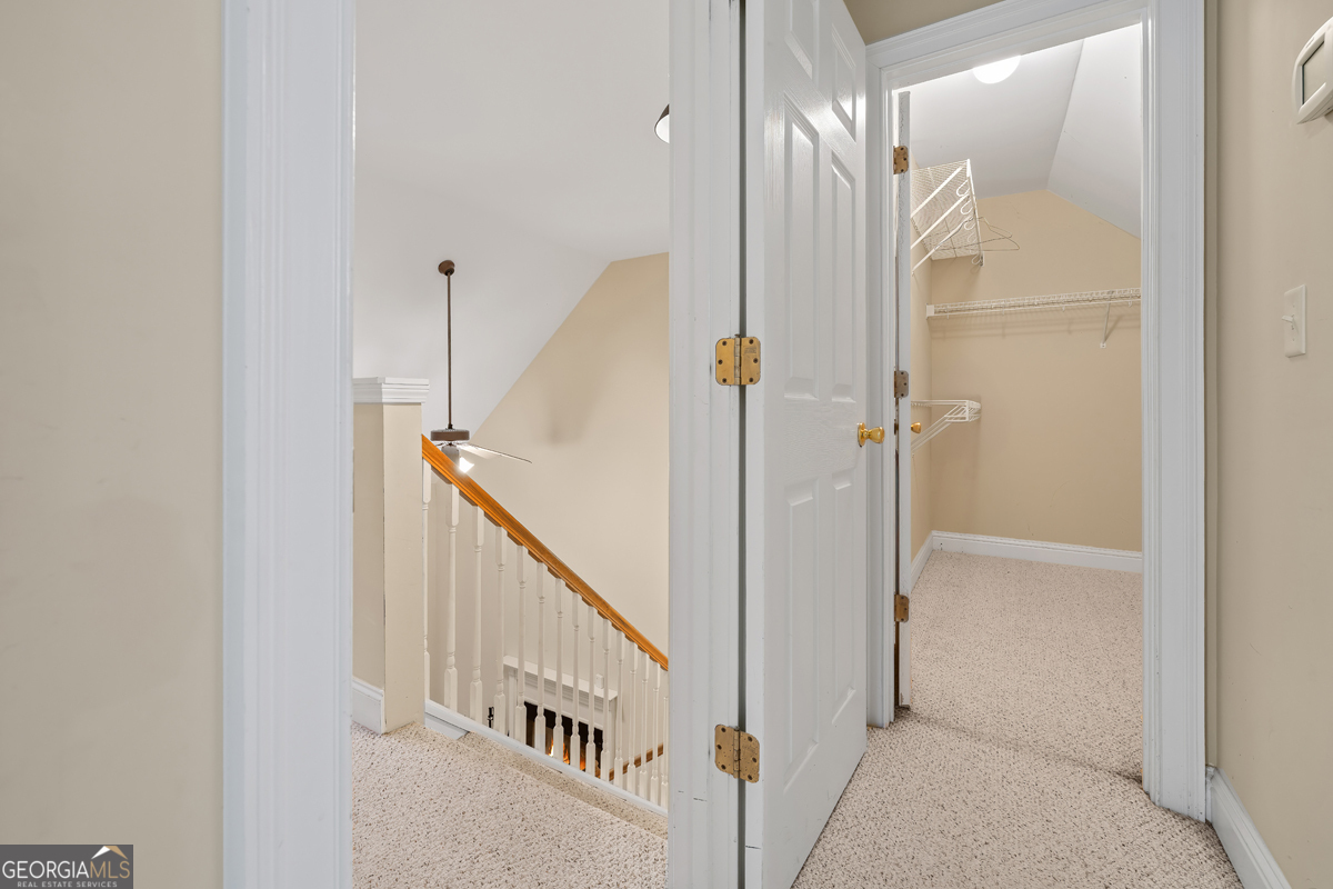 122 Hodges Lane Hartwell, GA 30643 - Photo 19 of 37 a view of a hallway with the door