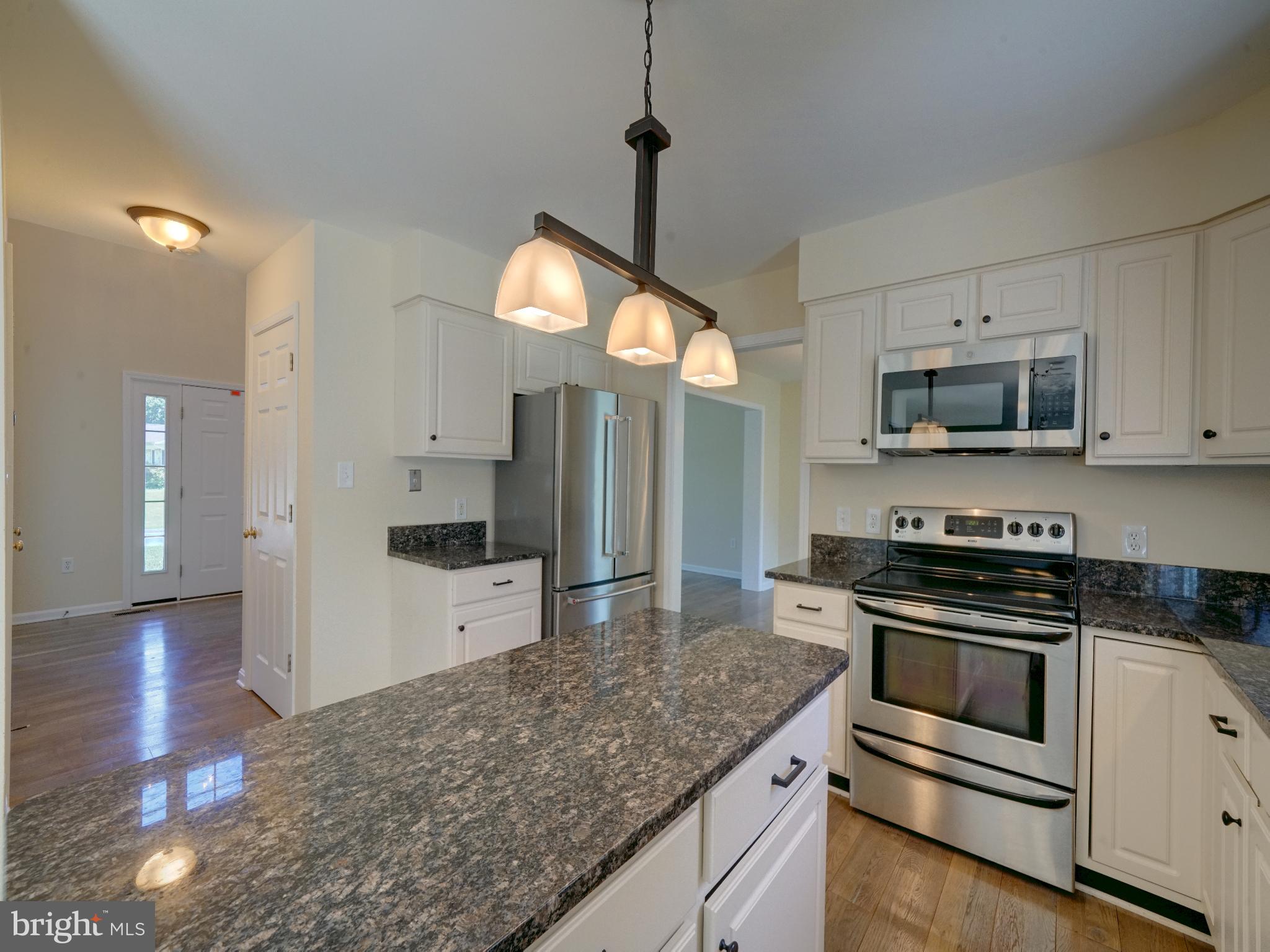 7998 Martown Road Laurel, MD 20723 - Photo 17 of 86