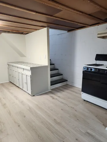 $205,000 | 110 Arizona Avenue, Joliet, IL 60433