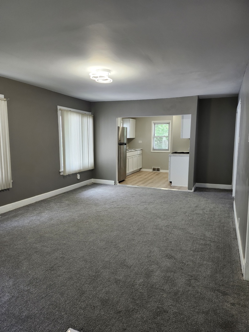 110 Arizona Avenue Joliet, IL 60433 - Photo 5 of 20