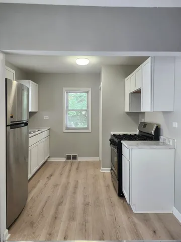 $205,000 | 110 Arizona Avenue, Joliet, IL 60433