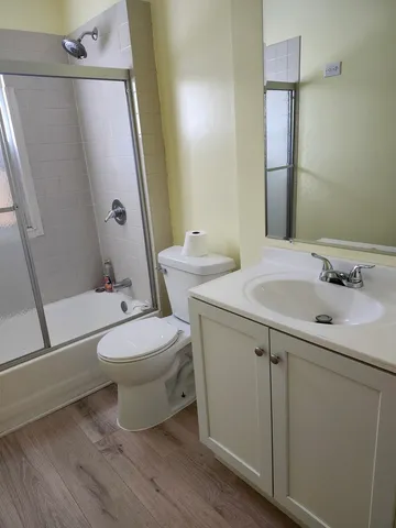 $205,000 | 110 Arizona Avenue, Joliet, IL 60433