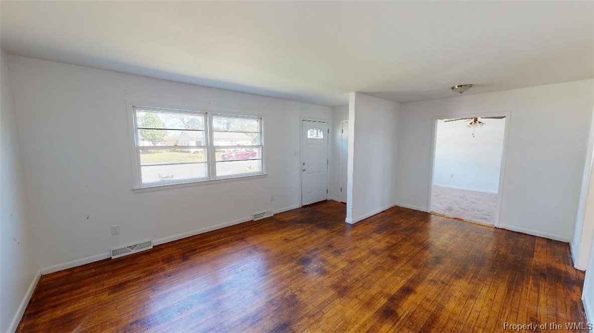 5105 Hazelwood Road Hampton, VA 23605 - Photo 11 of 49 Gallery Image 11