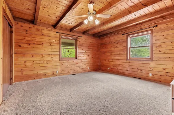 $949,000 | 3389 Southeast Old Barn Lane, Holt, MO 64048