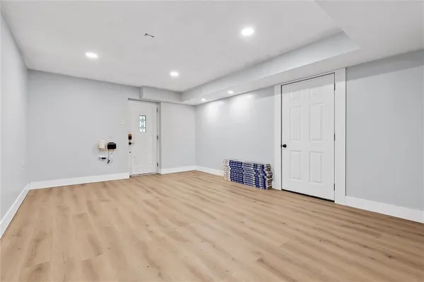 $949,000 | 3389 Southeast Old Barn Lane, Holt, MO 64048