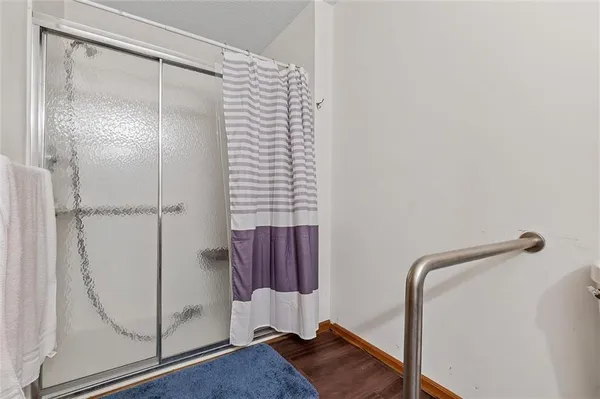 $949,000 | 3389 Southeast Old Barn Lane, Holt, MO 64048