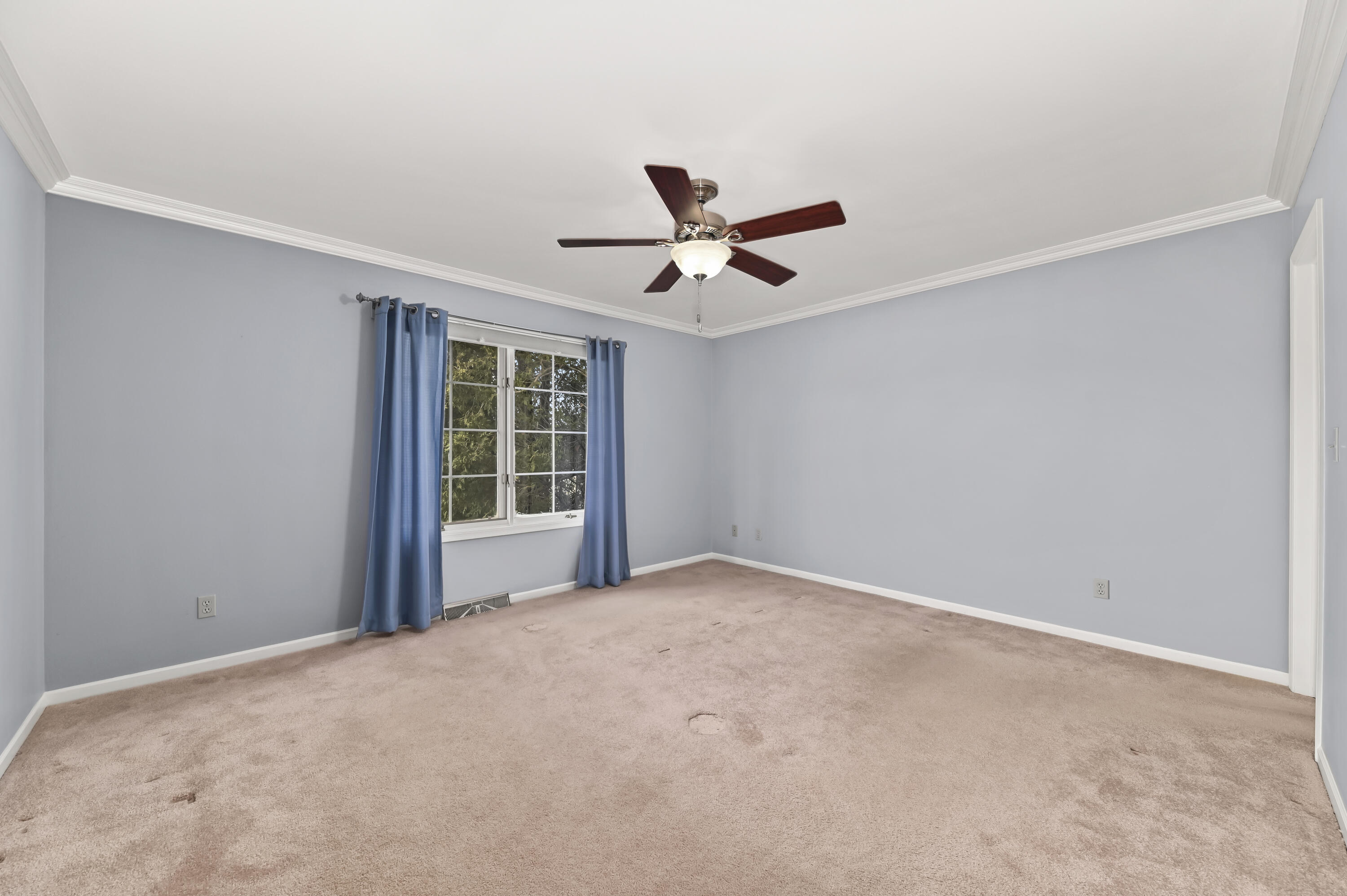 4575 Turtle Creek Drive, Unit A Brookfield, WI 53005 - Photo 31 of 39 Primary bedroom