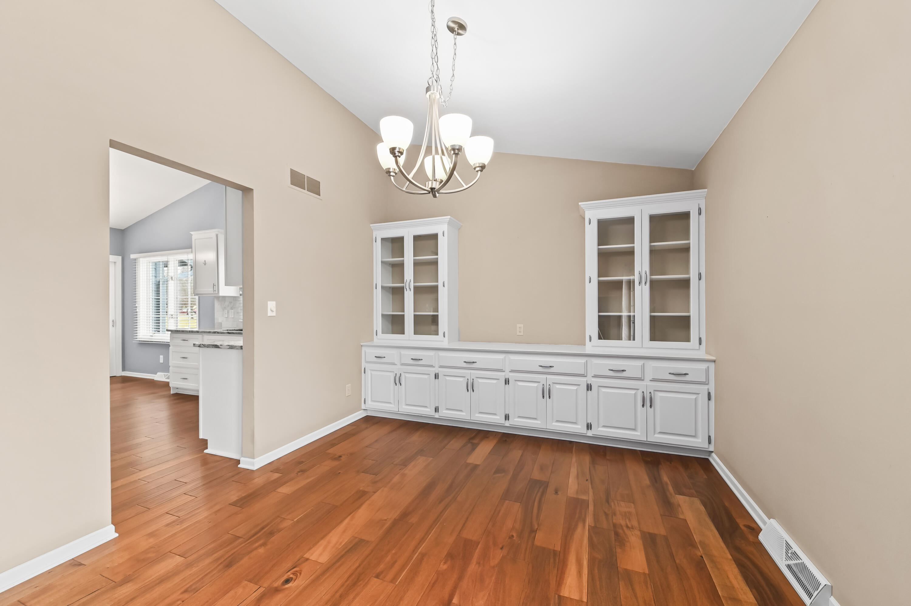 4575 Turtle Creek Drive, Unit A Brookfield, WI 53005 - Photo 9 of 39 Dining adjacent to kitchen