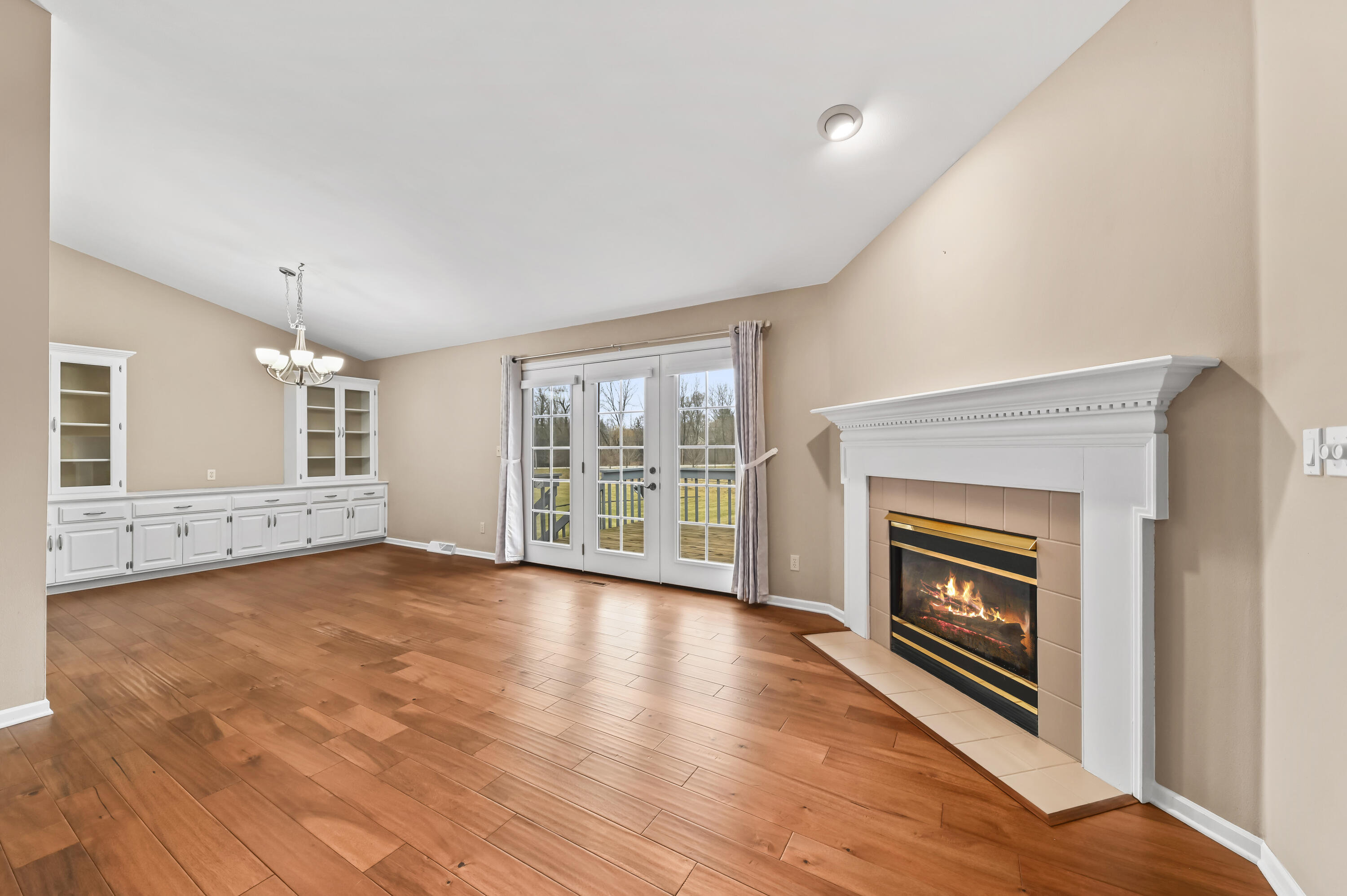 4575 Turtle Creek Drive, Unit A Brookfield, WI 53005 - Photo 10 of 39 Dining room