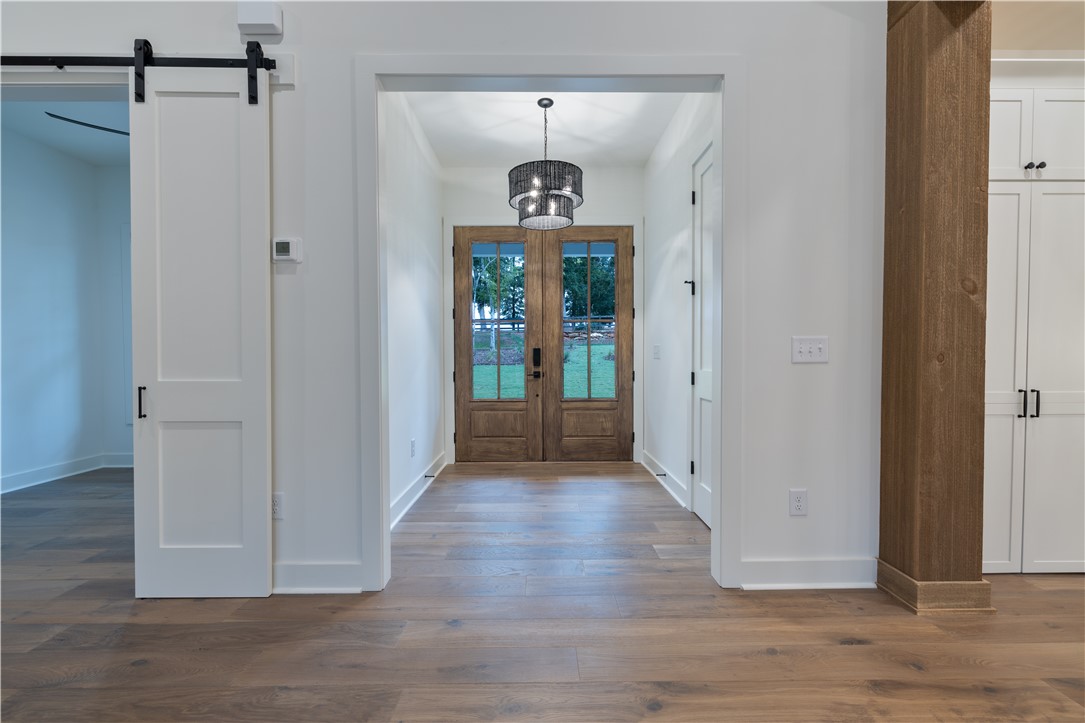 240 West Old Pendleton Road Central, SC 29630 - Photo 3 of 30