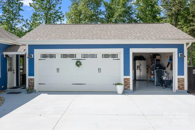 $688,000 | 720 Cricket Lane, Mount Ulla, NC 28125