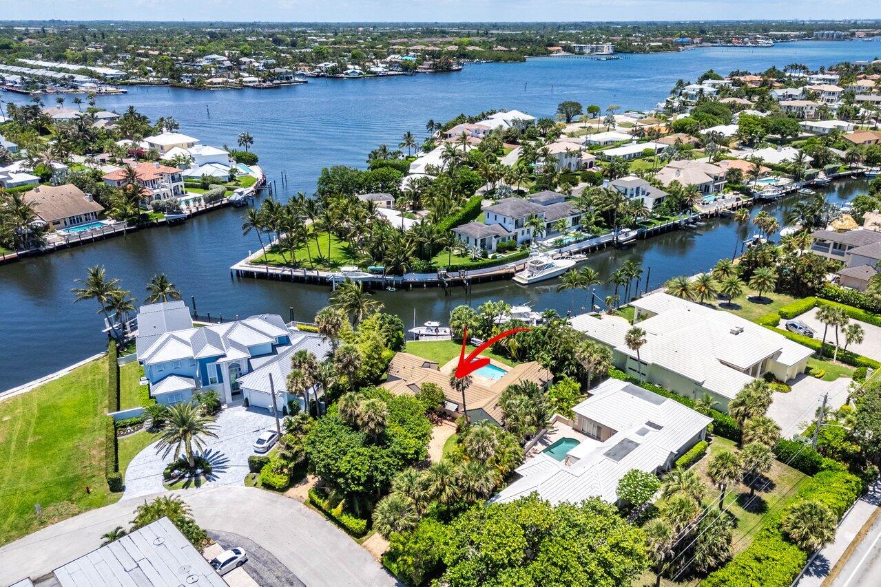 49 River Drive Ocean Ridge, FL 33435 - Photo 1 of 20 036-49RiverDrive-OceanRidge-FL-33435-SMA