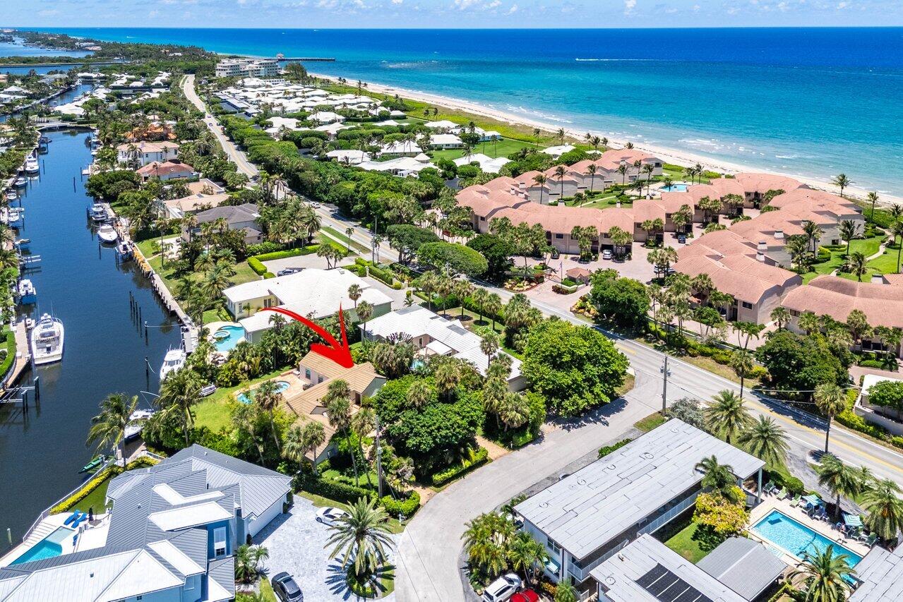 49 River Drive Ocean Ridge, FL 33435 - Photo 2 of 20 039-49RiverDrive-OceanRidge-FL-33435-SMA