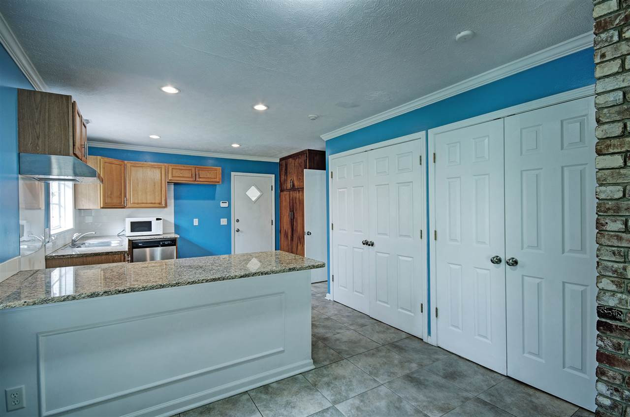 5864 Old Canton Road Jackson, MS 39211 - Photo 12 of 31 Photo 12