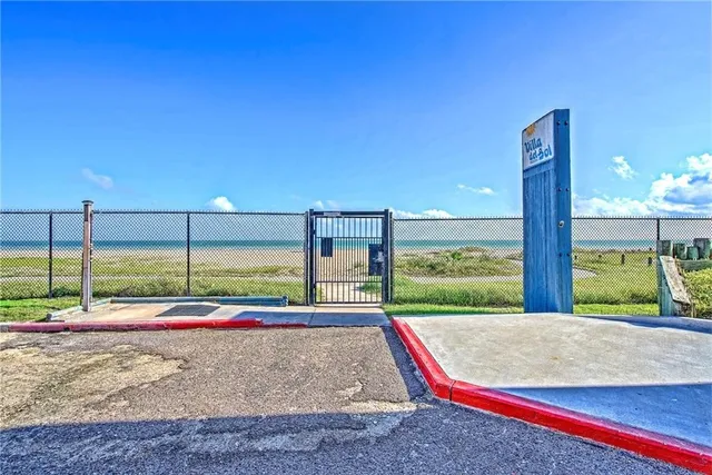 $55,000 | 3938 Surfside Boulevard, Unit 1133, Corpus Christi, TX 78402