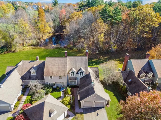 $535,000 | 9 Hickory Pond Lane, Unit 9, Atkinson, NH 03811