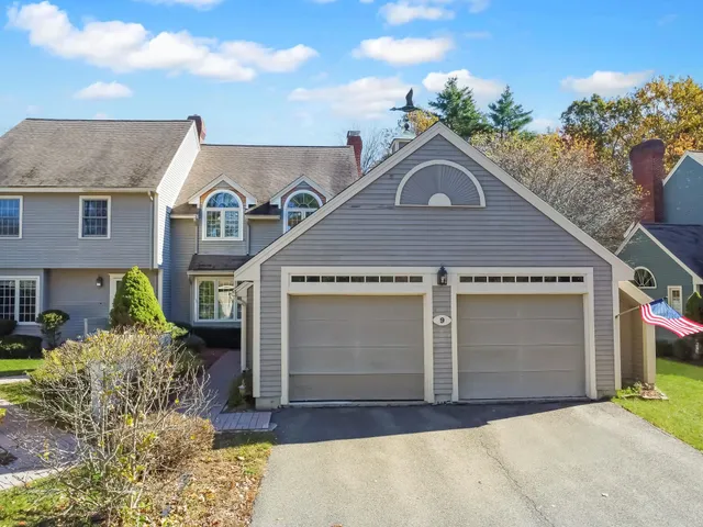 $535,000 | 9 Hickory Pond Lane, Unit 9, Atkinson, NH 03811