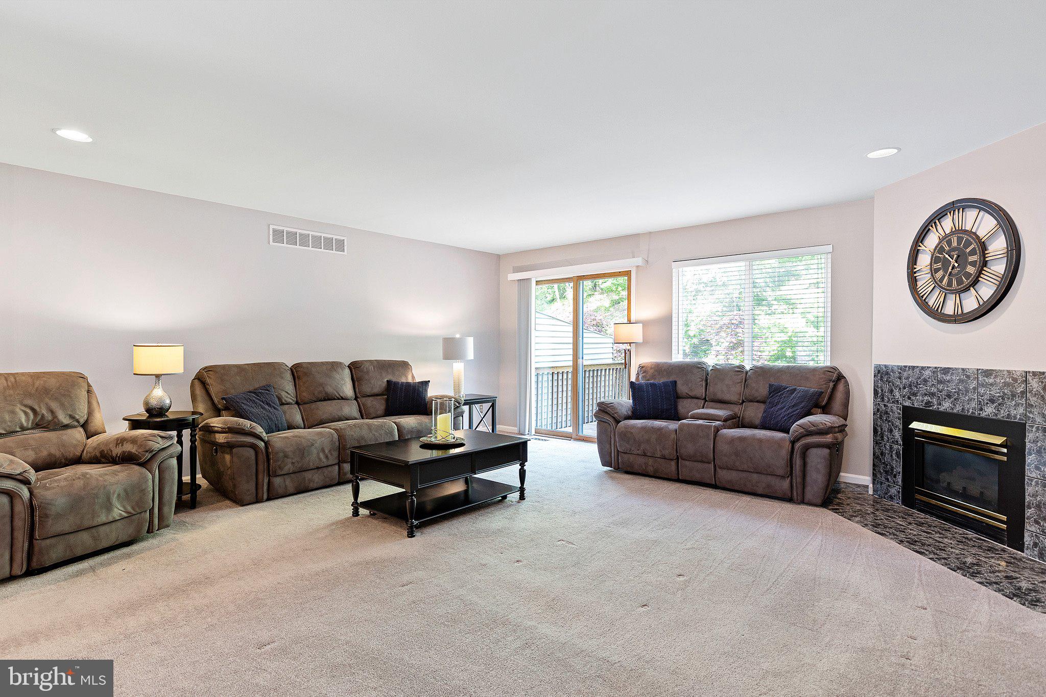 208 Johnce Road Newark, DE 19711 - Photo 4 of 25 Gallery Image 4