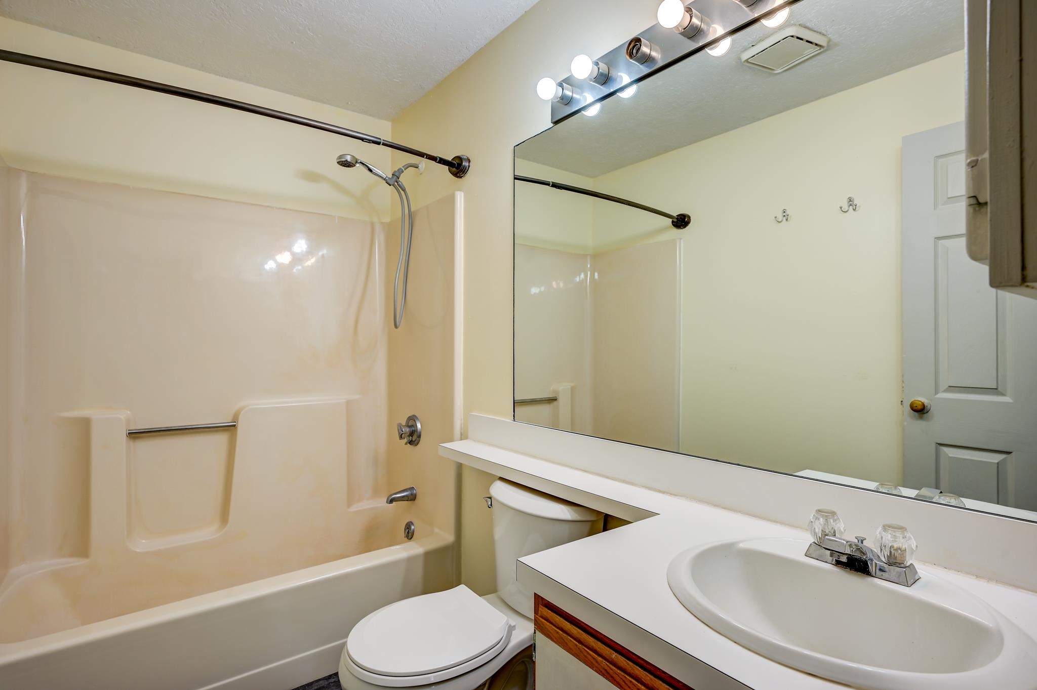 19 Saco Street, Unit 91 Conway, NH 03813 - Photo 21 of 28