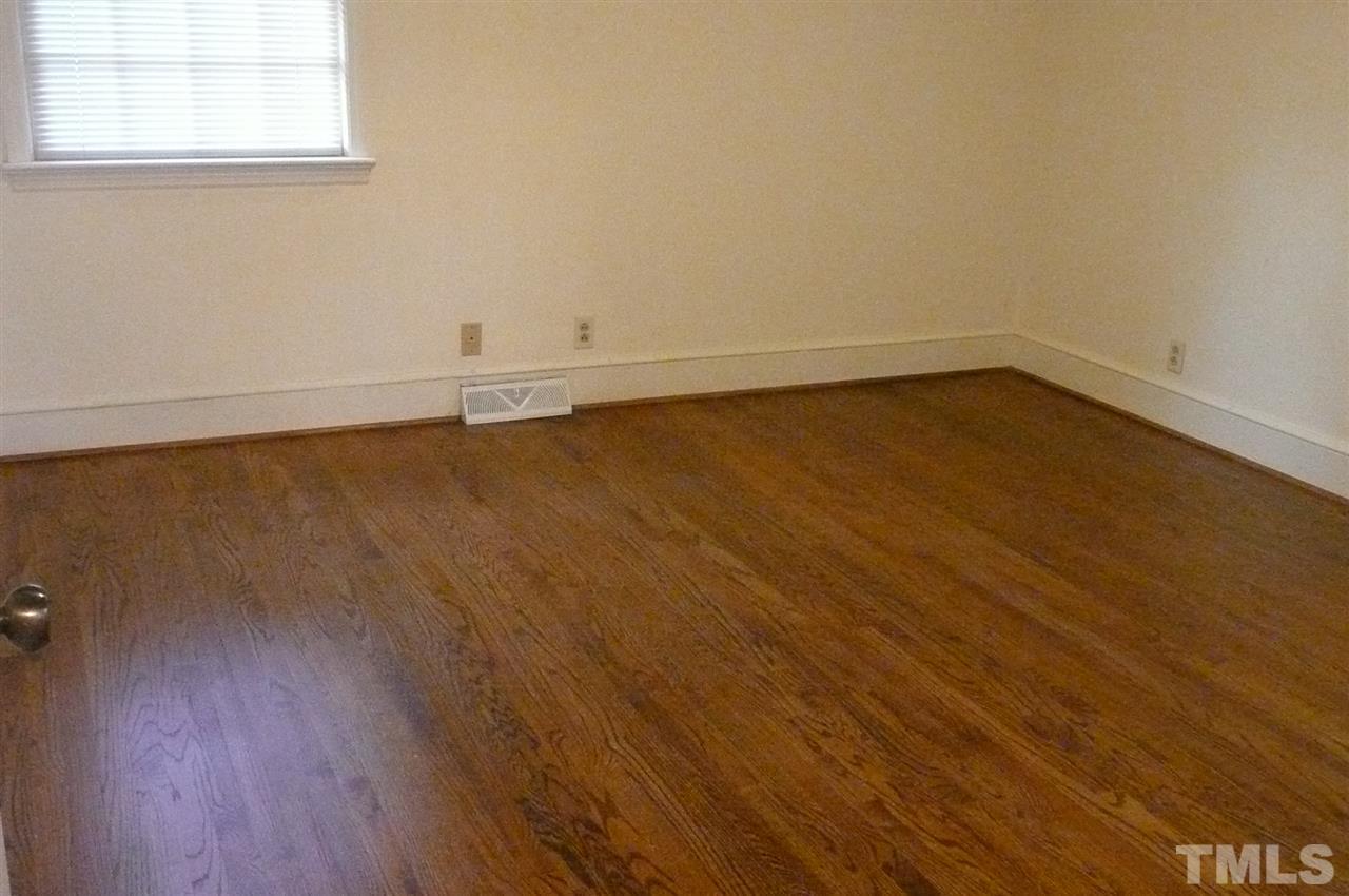 4101 Oak Park Road Raleigh, NC 27612 - Photo 15 of 29