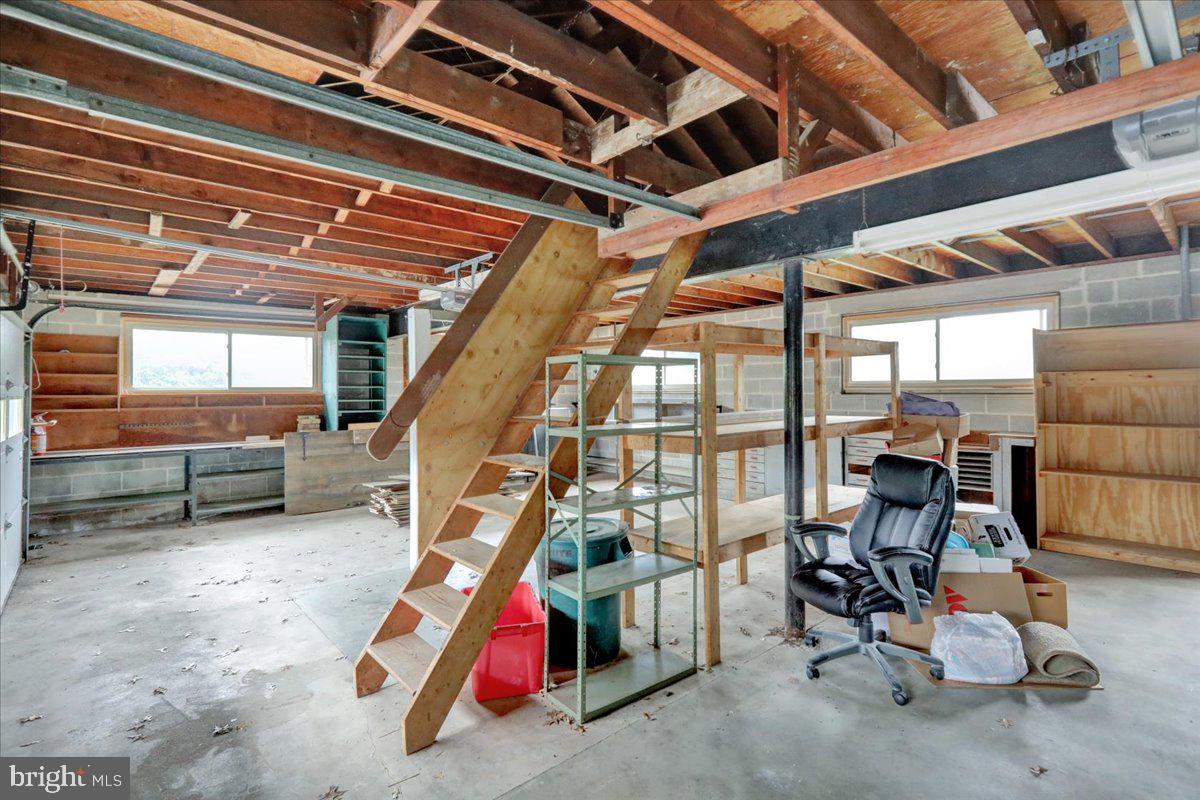 114 Brubaker Road Lititz, PA 17543 - Photo 33 of 42