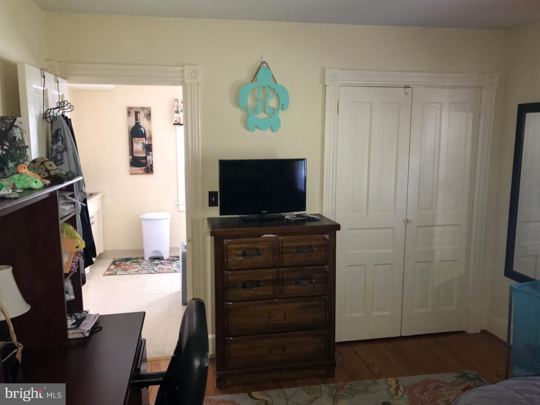 829 Braddock Road Cumberland, MD 21502 - Photo 24 of 30 Bedroom (Master)