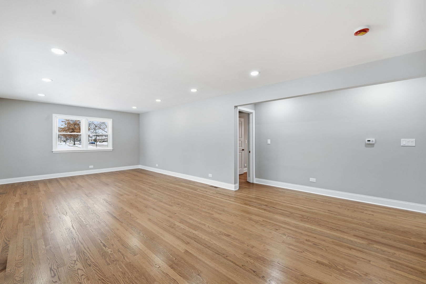 1220 North Hamlin Avenue Park Ridge, IL 60068 - Photo 2 of 29