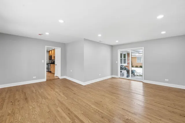 $799,000 | 1220 North Hamlin Avenue, Park Ridge, IL 60068