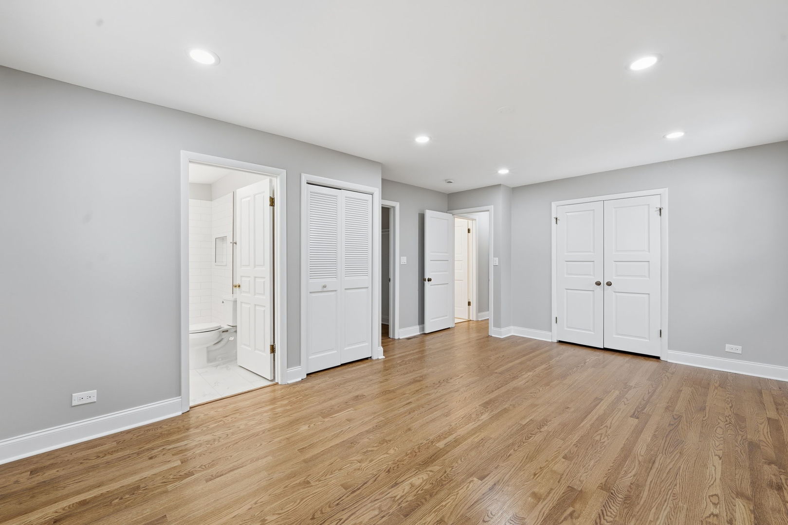 1220 North Hamlin Avenue Park Ridge, IL 60068 - Photo 9 of 29