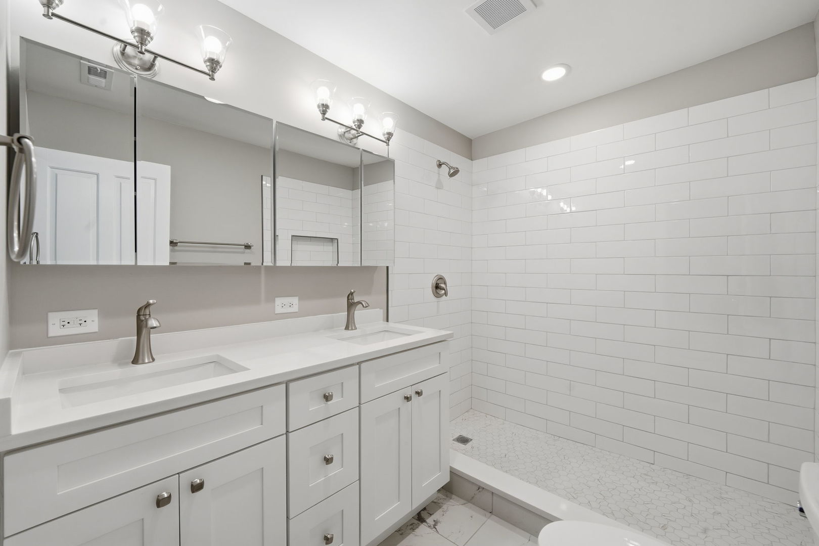 1220 North Hamlin Avenue Park Ridge, IL 60068 - Photo 10 of 29