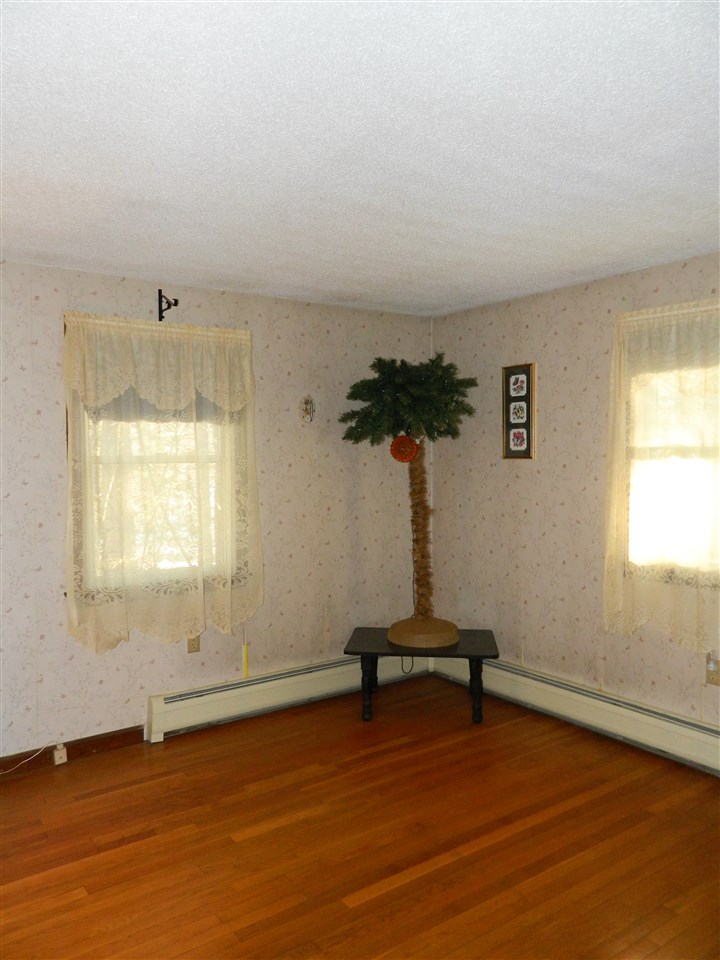 33 Hillcrest Road Jaffrey, NH 03452 - Photo 11 of 17